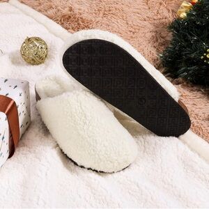 NWOB Dream Pairs Women's Fuzzy Indoor/Outdoor Cork Faux Sherpa Slippers Size 10‌